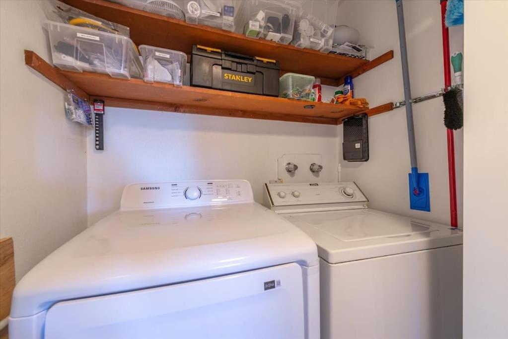 Hébergement de vacances Views, Pet-friendly With Hot-tub In King's